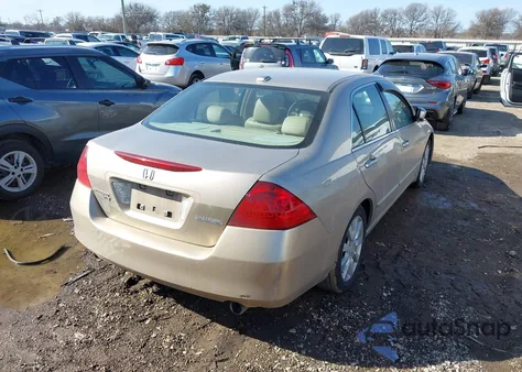 2006 Honda Accord 3.0 Ex из США, поврежденный, VIN 1HGCM66836A040742